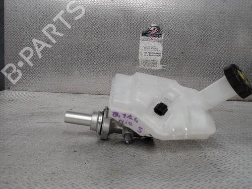Used Brake master cylinder RENAULT CLIO V (B7_) 1.0 TCe 90 (B7MT) (91 hp) 24097906