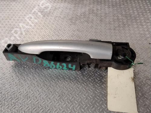 Used Front right exterior door handle RENAULT CLIO III (BR0/1, CR0/1) 1.2 16V (BR0P, CR0P) (101 hp) 24062503