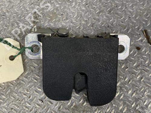 Used Electronic module Electronic module SEAT IBIZA III (6L1) 1.4 TDI (70 hp) 24101638 24101638