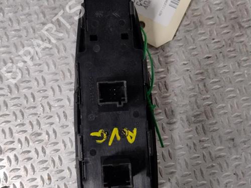 Interrupteur de vitre avant gauche CITROËN C4 Picasso I MPV (UD_) 1.6 HDi (109 hp) 29644352