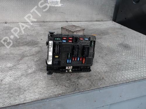 Used Fuse box Fuse box PEUGEOT 1007 (KM_) 1.4 HDi (68 hp) 29494196 29494196