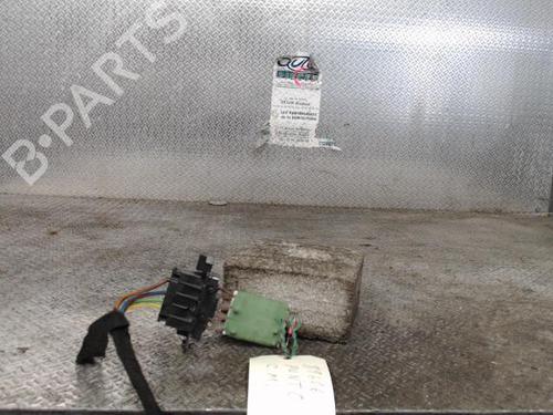 Used Heater resistor FIAT GRANDE PUNTO (199_) 1.3 D Multijet (75 hp) 24088861