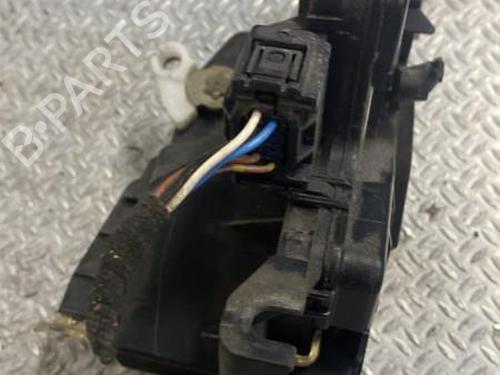 Used Front left lock BMW 3 (E46) 320 d (150 hp) 24139225