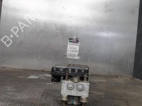 abs-pump-toyota-yaris-_p1_-1999-2000-2001-2002-2003-2004-2005-30484170 main image