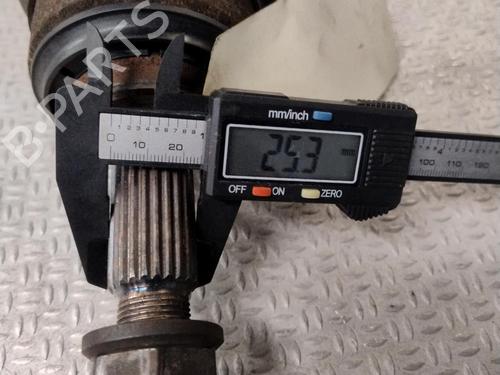 Used Right front driveshaft Right front driveshaft DACIA LOGAN MCV (KS_) 1.5 dCi (KS0W) (86 hp) 28615084 28615084