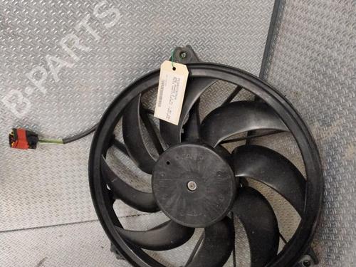 Used Radiator fan PEUGEOT 206 Hatchback (2A/C) 1.4 i (75 hp) 30164014