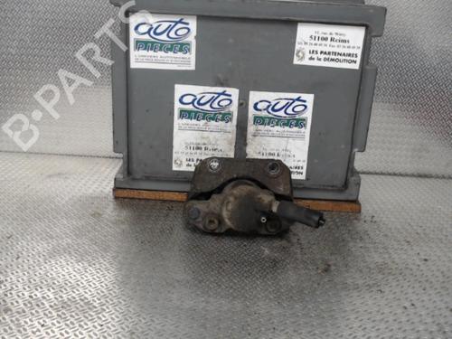 left-front-brake-caliper-renault-clio-ii-bb_-cb_-1998-1999-2000-2001-2002-2003-2004-2005-2006-2007-2008-2009-2010-2011-2012-2013-2014-2015-2016-24072520 main image