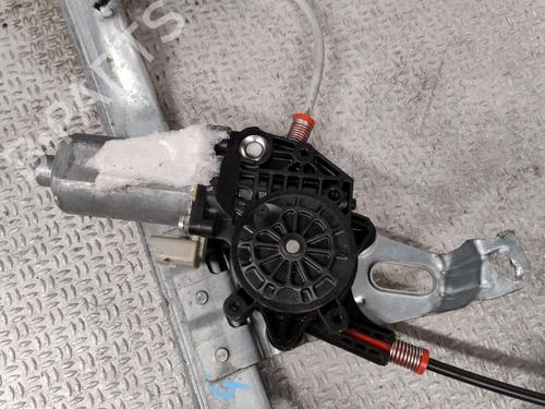 Used Front left window mechanism Front left window mechanism PEUGEOT 206+ (2L_, 2M_) 1.4 i (73 hp) 33711846 33711846