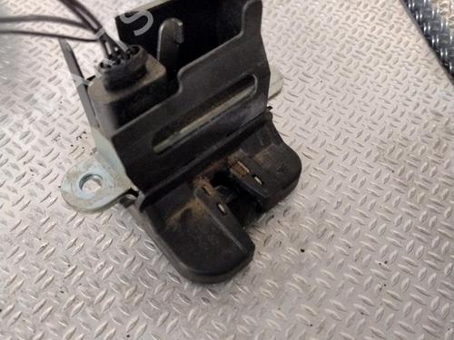 Electronic module VW PASSAT B6 Variant (3C5) 3.2 FSI 4motion | BP24512697M83 