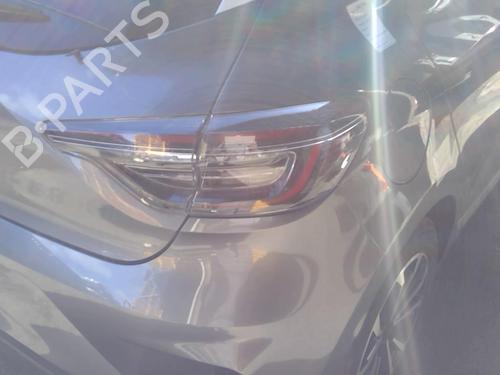 Farolim direito RENAULT CLIO V (B7_) 1.0 TCe 90 (B7MT) | BP24062173C35