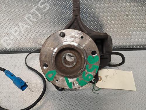 Used Right front steering knuckle Right front steering knuckle CITROËN C3 I (FC_, FN_) 1.4 16V (88 hp) 39905965 39905965