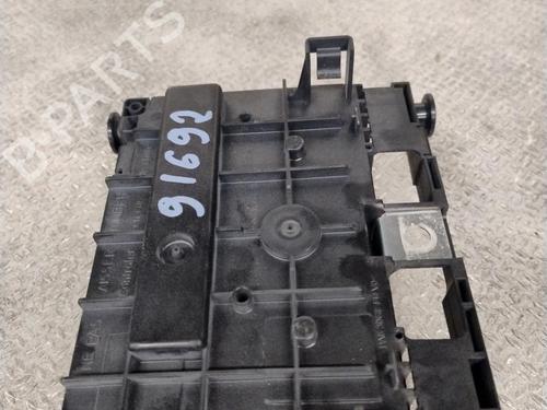 Used Fuse box Fuse box PEUGEOT 5008 (0U_, 0E_) 1.6 HDi (110 hp) 34641193 34641193