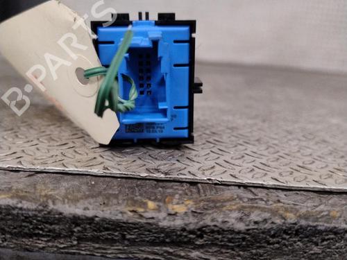 switch-peugeot-508-ii-fb_-fh_-f3_-2018-33278311 main image