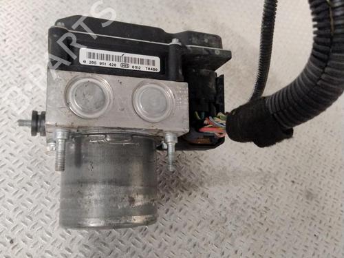 Used ABS pump PEUGEOT 308 I (4A_, 4C_) 1.6 HDi (112 hp) 29468496