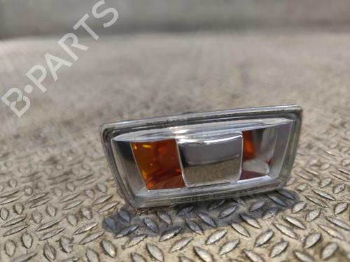 Used Right side indicator Right side indicator 29757654 29757654