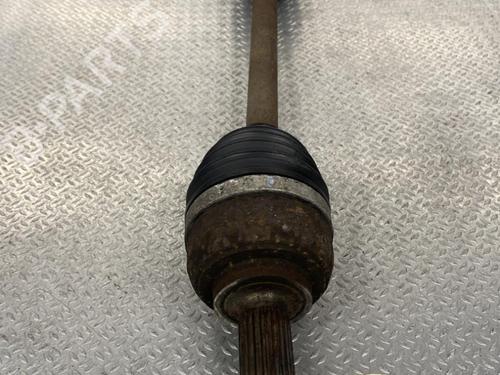 Left front driveshaft RENAULT CLIO III (BR0/1, CR0/1) 1.2 16V (BR02, BR0J, BR11, CR02, CR0J, CR11) | BP24085990M38 