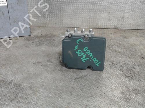 ABS Bremseaggregat RENAULT TWINGO III (BCM_, BCA_) 0.9 TCe 90 (BCM9, BCM2) (90 hp) 30483734