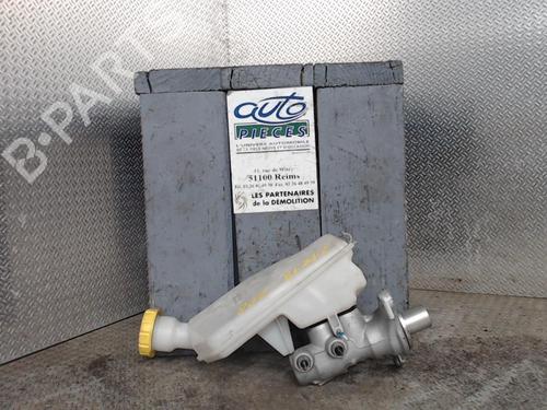 Used Brake master cylinder Brake master cylinder PEUGEOT 208 I (CA_, CC_) 1.6 GTi (208 hp) 24079372 24079372