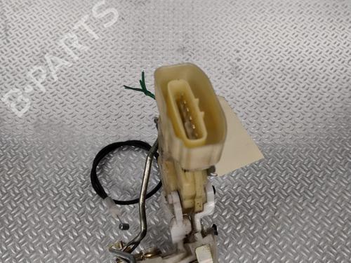 Used Front right lock TOYOTA YARIS (_P1_) 1.3 (NCP10, SCP12_) (86 hp) 26037691