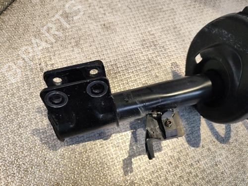 Used Left front shock absorber Left front shock absorber 29757646 29757646