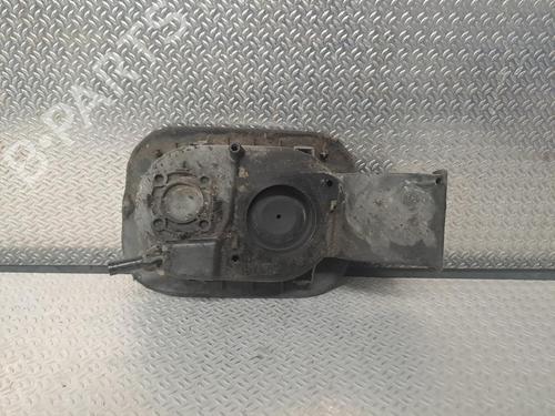 fuel-flap-renault-megane-ii-saloon-lm01_-2003-25013025 main image