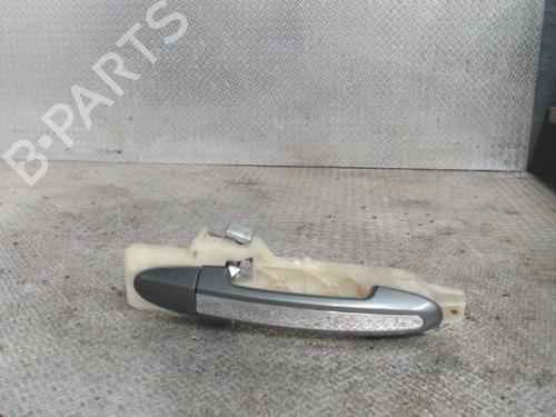 Used Front right exterior door handle HYUNDAI SANTA FÉ II (CM) 2.2 CRDi GLS 4x4 (150 hp) 24074486