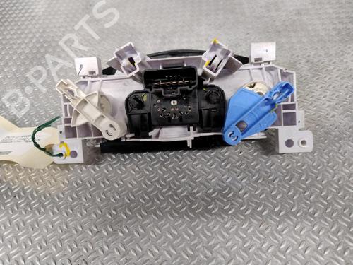 Used Climate control Climate control DACIA DUSTER (HS_) [2010-2018] 27643837 27643837