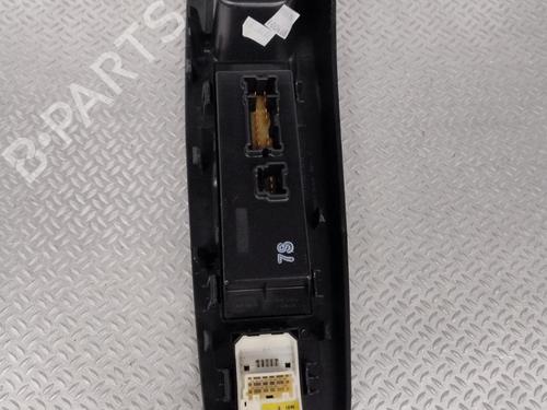 Left front window switch NISSAN MICRA V (K14) 1.0 IG-T | BP29294656I27 