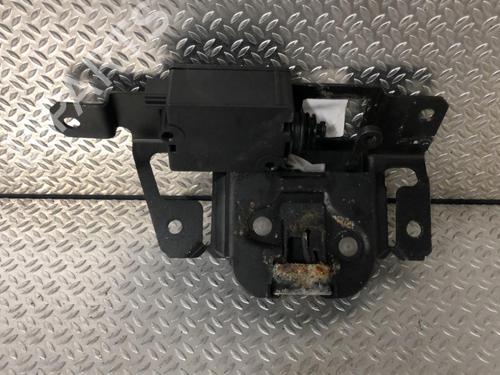 electronic-module-bmw-3-touring-e46-1999-2000-2001-2002-2003-2004-2005-24060397 main image