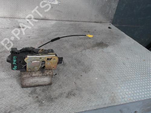 Venstre fortil lås FORD FOCUS I (DAW, DBW) 1.8 TDCi (115 hp) 24096851