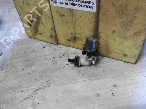 Used Washer pump PEUGEOT BOXER Van (230L) 2.5 D (86 hp) 24067136