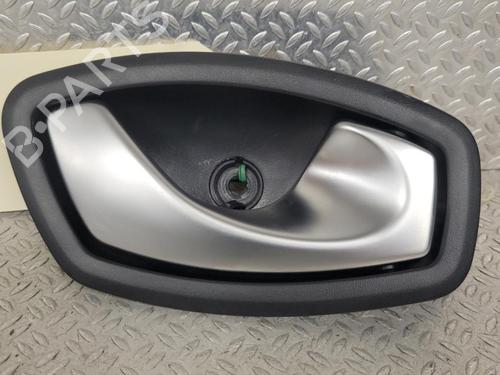 front-right-interior-door-handle-renault-trafic-iii-van-fg_-2014-38570659 main image