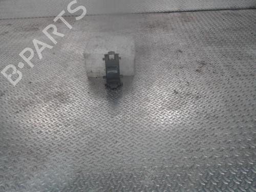 Used Switch Switch TOYOTA YARIS (_P9_) 1.4 D-4D (NLP90_, NLP90R) (90 hp) 24074997 24074997