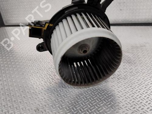 Heater blower motor PEUGEOT 5008 II (MC_, MJ_, MR_, M4_) 2.0 BlueHDi 180 (MJEHZW, MJEHZR, MJEHZP) | BP25703965M62 