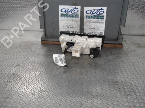 Used Climate control Climate control OPEL CORSA C (X01) 1.2 Twinport (F08, F68) (80 hp) 24072910 24072910