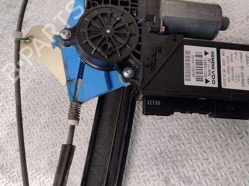 Lève-vitre avant droit AUDI A4 B6 (8E2) 1.9 TDI (130 hp) 26590855