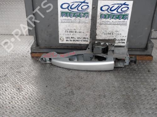 Used Front left exterior door handle PEUGEOT 308 I (4A_, 4C_) 1.6 HDi (109 hp) 24072892