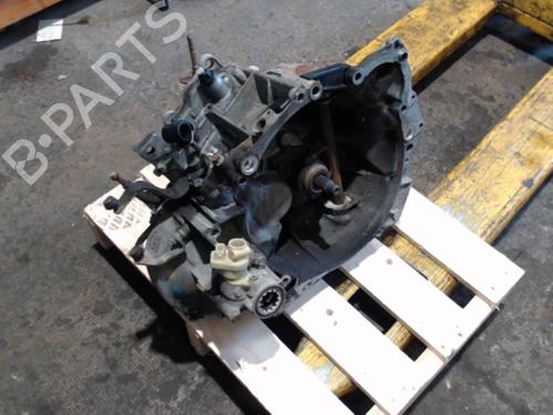 Used Gearbox Gearbox PEUGEOT 306 Hatchback (7A, 7C, N3, N5) 1.9 D (68 hp) 24074698 24074698