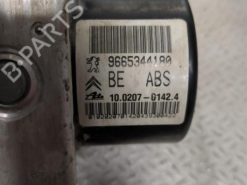 Used ABS pump PEUGEOT 207 (WA_, WC_) 1.4 16V (95 hp) 30139325