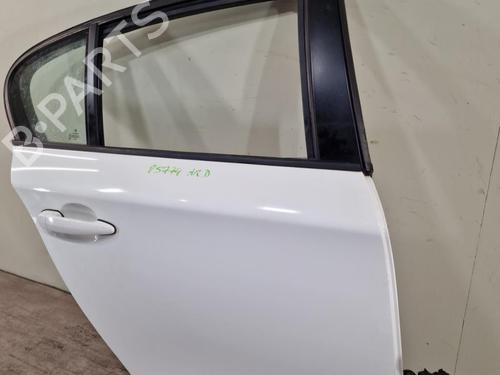 right-rear-door-bmw-1-e87-2003-2004-2005-2006-2007-2008-2009-2010-2011-2012-2013-24073274 main image