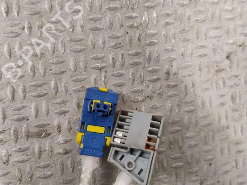 Used Hand brake CITROËN BERLINGO MULTISPACE (B9) 1.6 HDi 110 (112 hp) 30740217