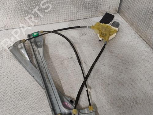Elevador vidro frente esquerdo RENAULT LAGUNA III Grandtour (KT0/1) 2.0 dCi (KT07, KT0J, KT14, KT1A, KT1S) (131 hp) 31819433