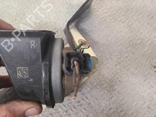 Horn RENAULT TWINGO III (BCM_, BCA_) 1.0 SCe 70 (71 hp) 25703136