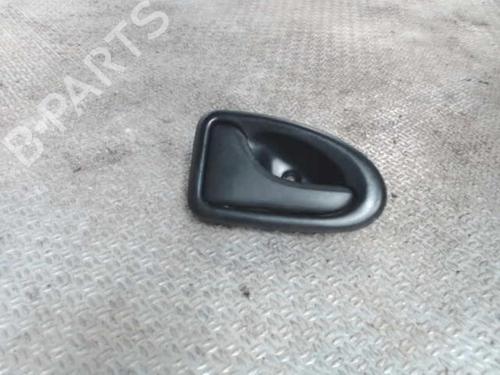 Used Front left interior door handle Front left interior door handle 24074263 24074263