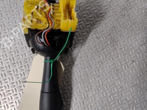 Used Steering column stalk Steering column stalk RENAULT CLIO IV (BH_) 0.9 TCe 90 (BHNF, BHMA, BHMH, BHJK, BHJR) (90 hp) 30092520 30092520