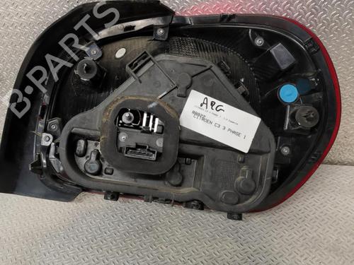 Farolim esquerdo CITROËN C3 III (SX) 1.2 PureTech 82 (83 hp) 31284040