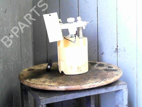 Used Fuel pump DACIA SANDERO 1.5 dCi (68 hp) 24063482