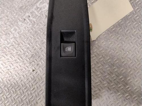 Switch RENAULT KANGOO III MPV TCe 130 (KJMB) | BP37002355I30 - Image 2