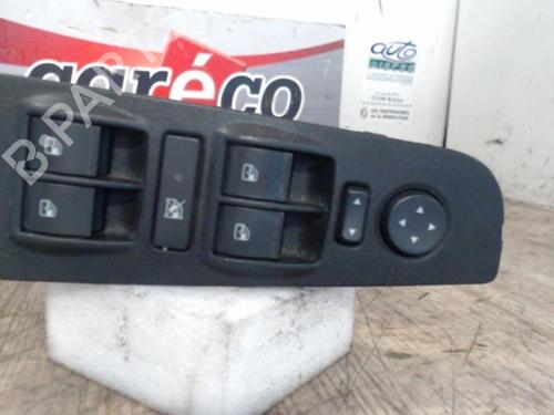Used Left front window switch Left front window switch FIAT BRAVO II (198_) 1.9 D Multijet (198AXB1A) (120 hp) 24069125 24069125