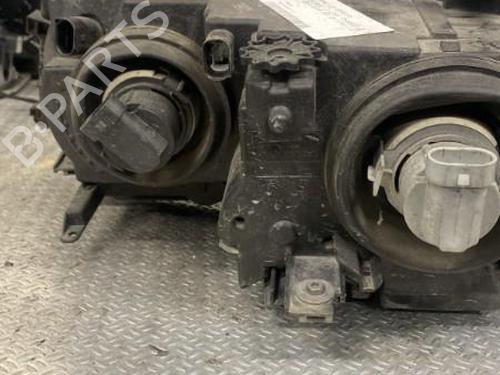 Used Right headlight BMW 3 (E46) 320 d (150 hp) 24100403